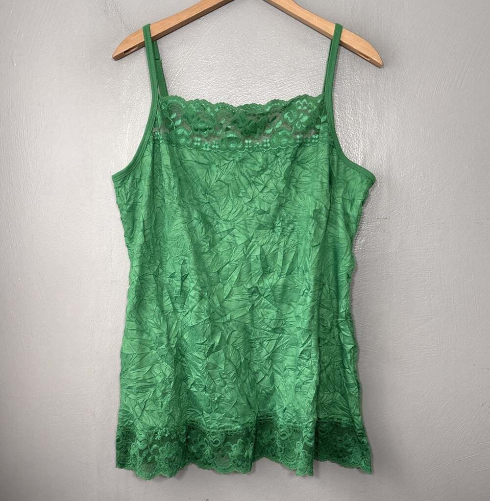 Maurices Lace Trim Cami Plus Size 2X Kelly Green Crinkle Layering Tank Top Y2K